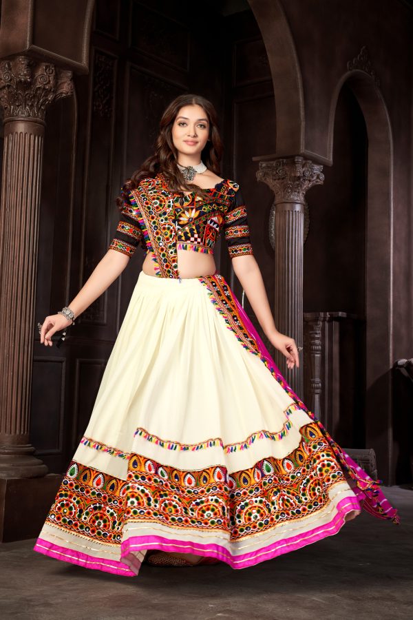 White Color Gamthi Chaniya Choli