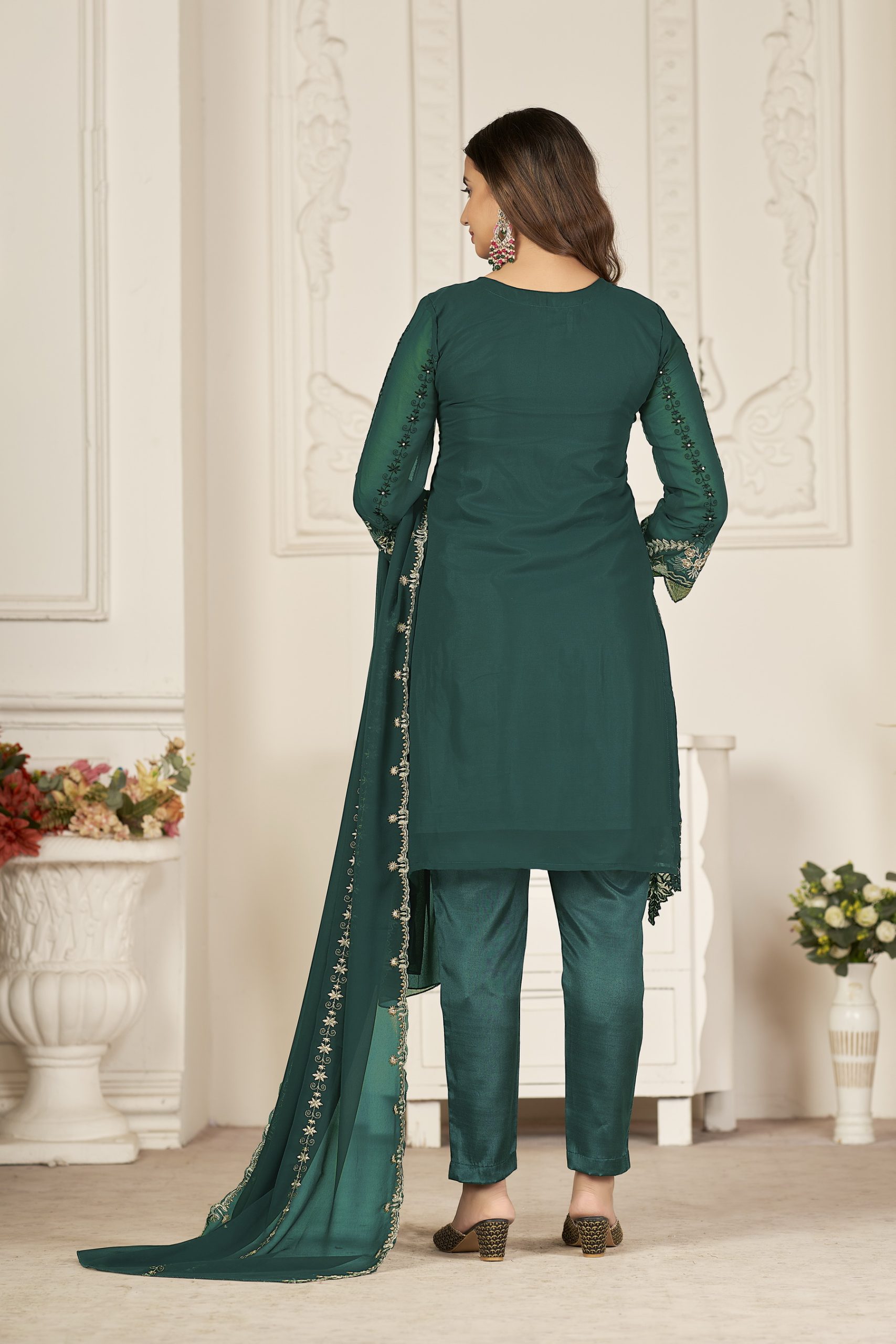 Luxury Rama Pakistani Suit