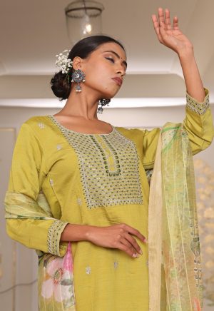 Stunning Light Yellow Cotton Silk Kurti with Embroidery Work - Image 5