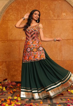 Dark Green Lehenga with Kutchi Embroidery Sleeveless Top ? Navratri Mirror Work Set - Image 4