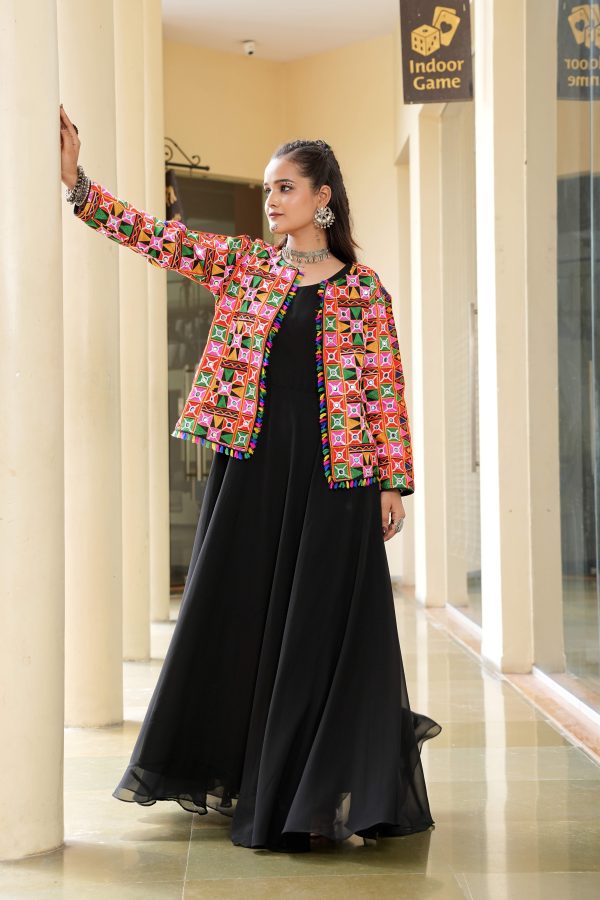 Kutchi Embroidered