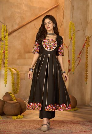 Black Kutchi Embroidery Kurti Set | Traditional Gujarati Anarkali Dress | Garba & Festive Outfit for Women - Image 3