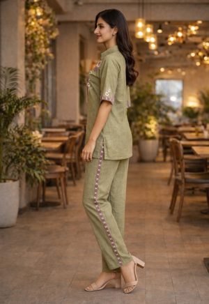 Pista Green Cotton Silk Embroidered Co-Ord Set - Image 3